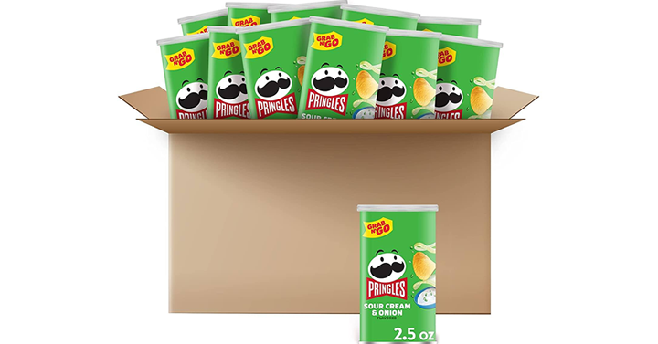 Pringles Potato Crisps Chips, Sour Cream & Onion, 2.5oz (12 Count ...