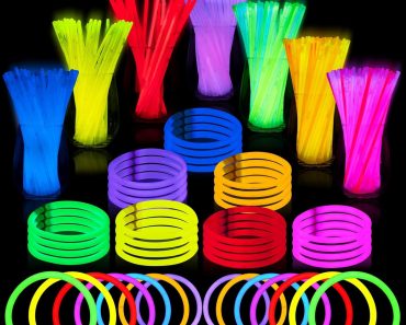 JOYIN Glow Sticks Bulk Set (144 Pieces) – Only $8.99!