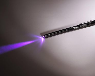 Streamlight Stylus UV LED Pen Light – Only $13.55!