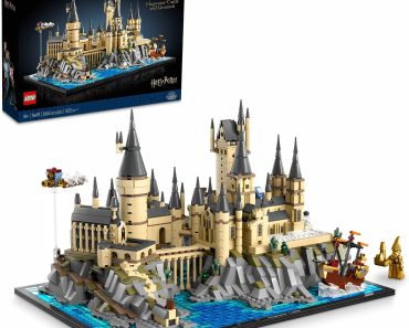 LEGO Harry Potter Hogwarts Castle and Grounds Building Set – Only $135.95!