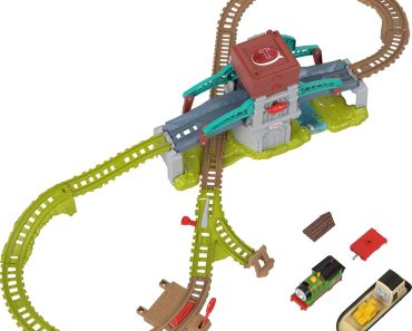 ​Thomas & Friends Toy Train Set – Only $25.61!